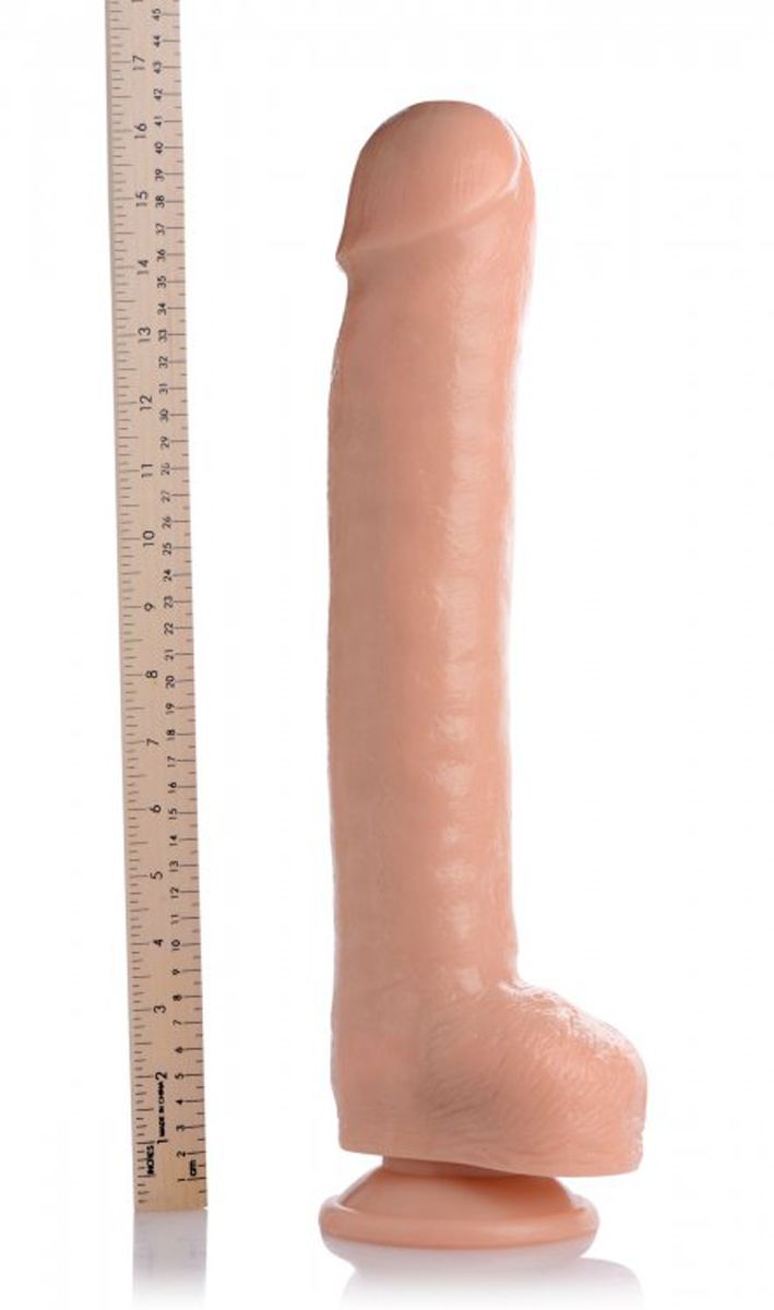 The Destroyer Realistische XXL Dildo Met Balzak - 32 cm