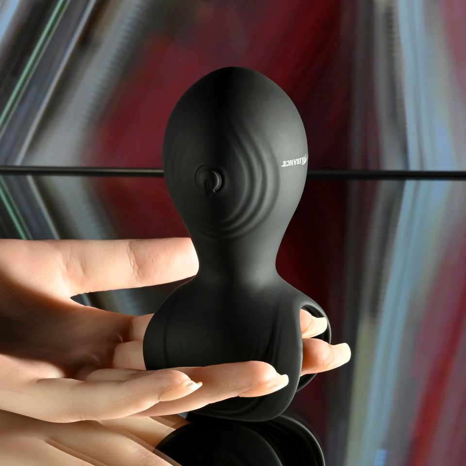 Zero Tolerance - Handy Helper Vibrerende Stroker
