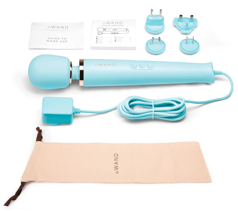 Le Wand Powerful Plug-In Blue